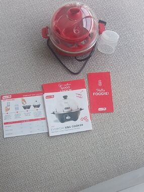 Dash of Pink Everyday Egg Cooker with Clear Dome - Red Accents
